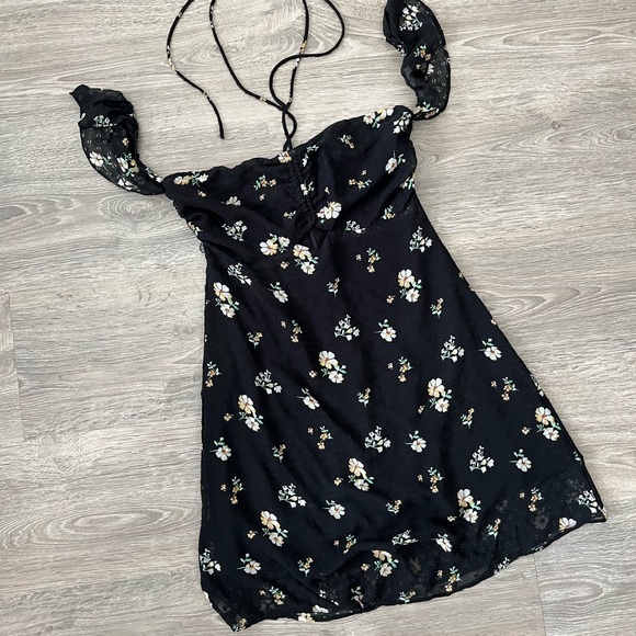 UO Cinched Bust Dress - Picture 2 of 7